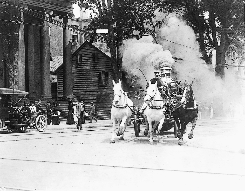 Steam pumpers pulled by horses