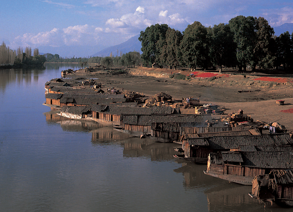 Jhelum River in Kashmir