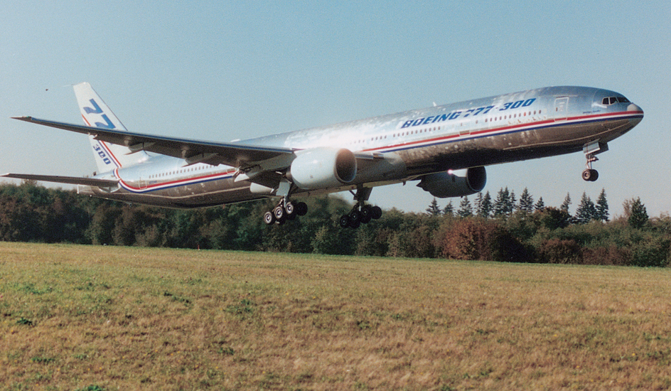 Boeing 777-300