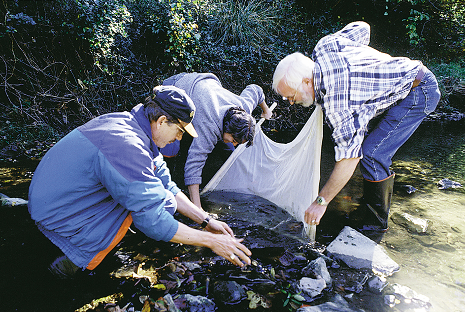 Izaak Walton League of America volunteers