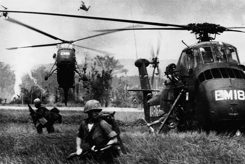 Helicopters transport troops in the Vietnam War