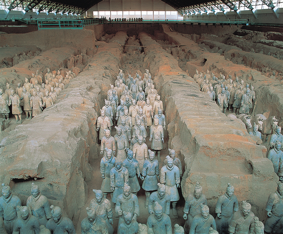 Army of life-sized statues