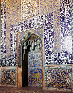 Islamic prayer niche