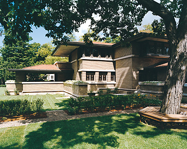 Exterior of the Meyer May house