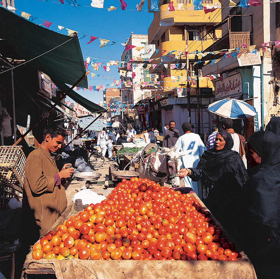 Outdoor marketplaces in Egypt