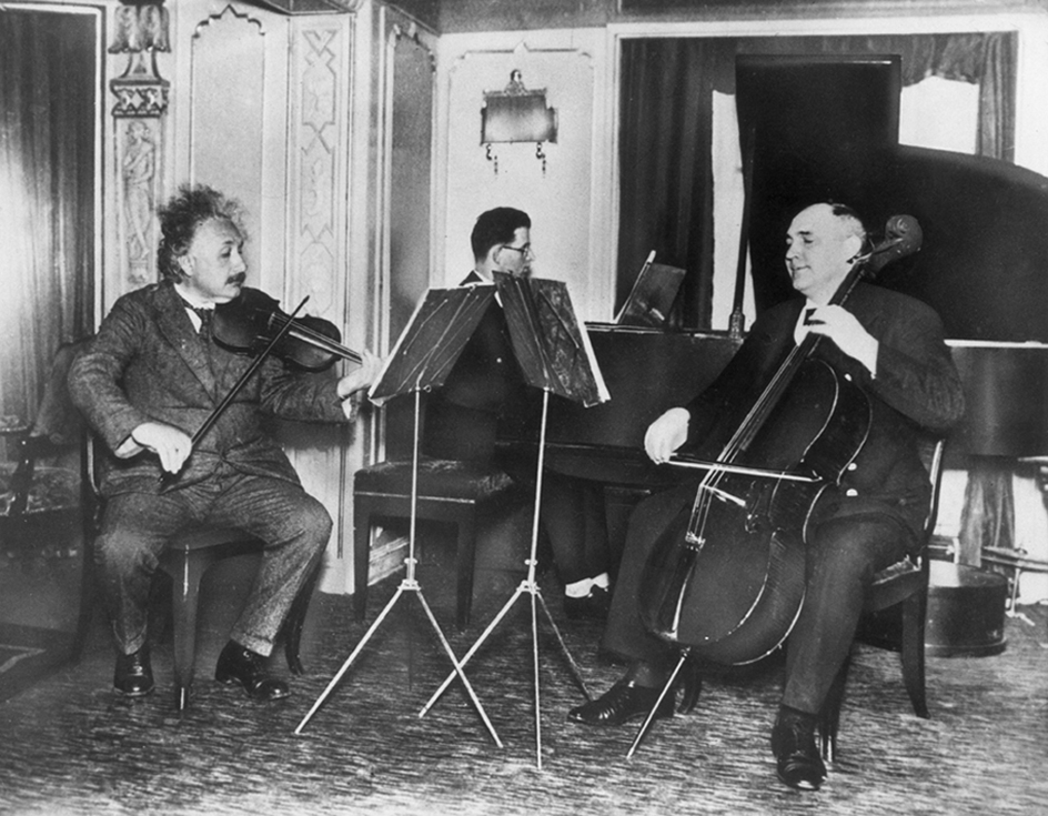 Einstein plays the violin