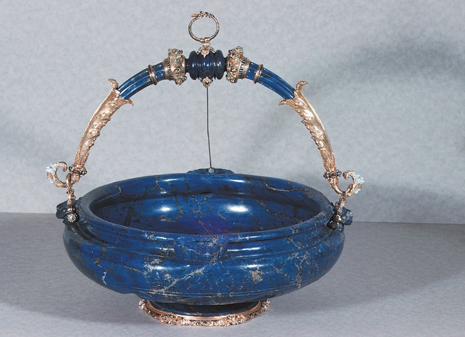 Lapis lazuli bowl