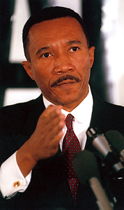 Kweisi Mfume