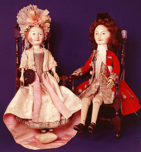 English wooden dolls