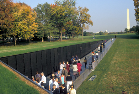 Vietnam Veterans Memorial: the wall