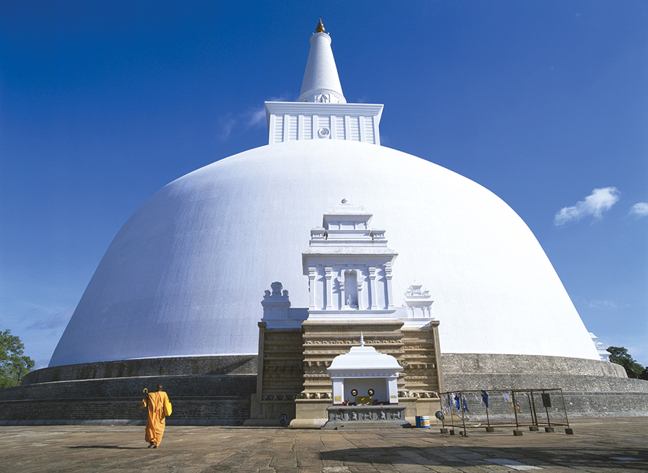 Ruwanweliseya Buddhist monument