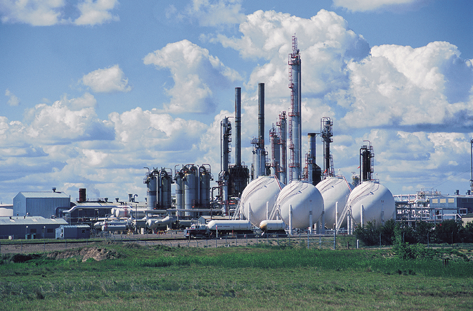 Gas processing plant