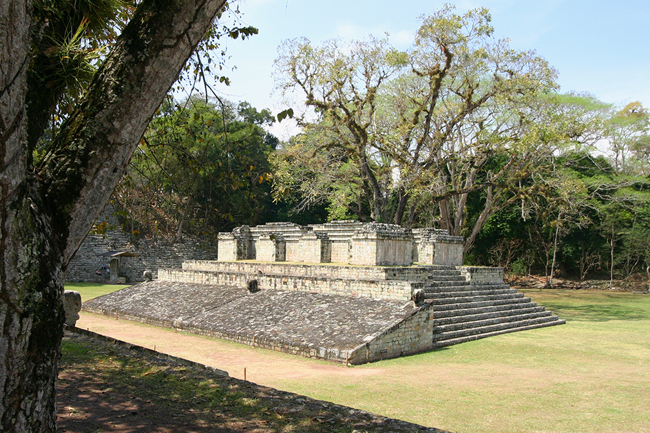 Maya temple in Copán