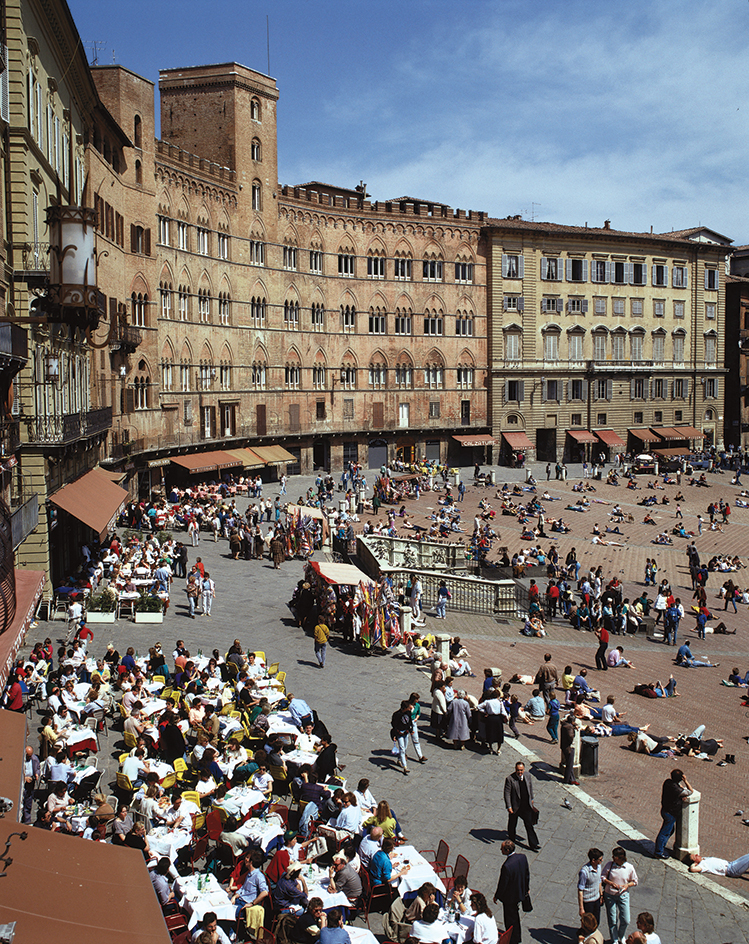 Piazza del Campo in Siena, Italy