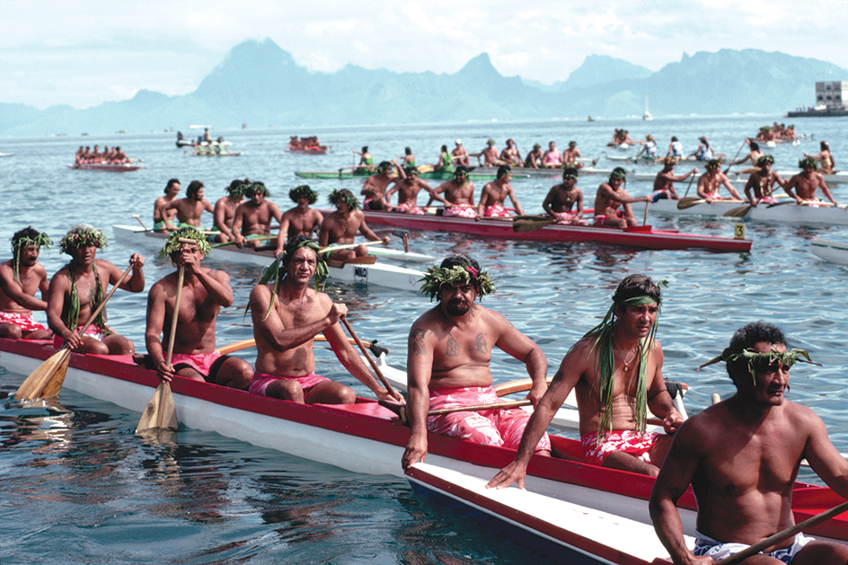 Boat races in Tahiti