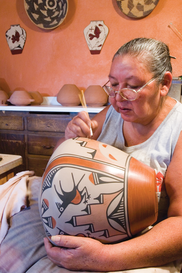 Zia Pueblo pottery