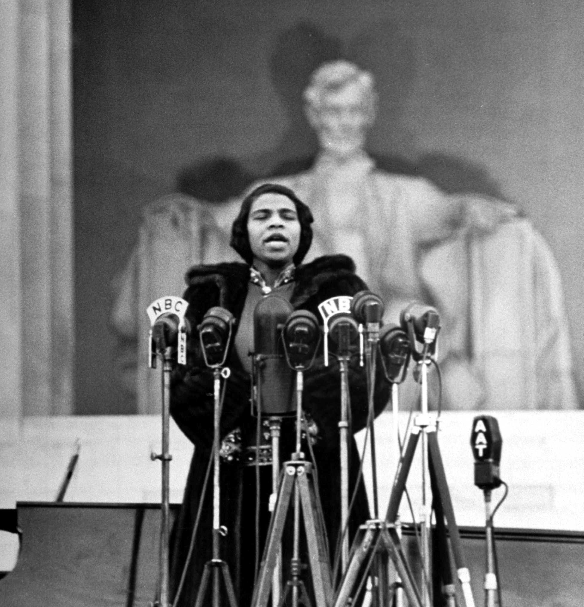 African American singer Marian Anderson