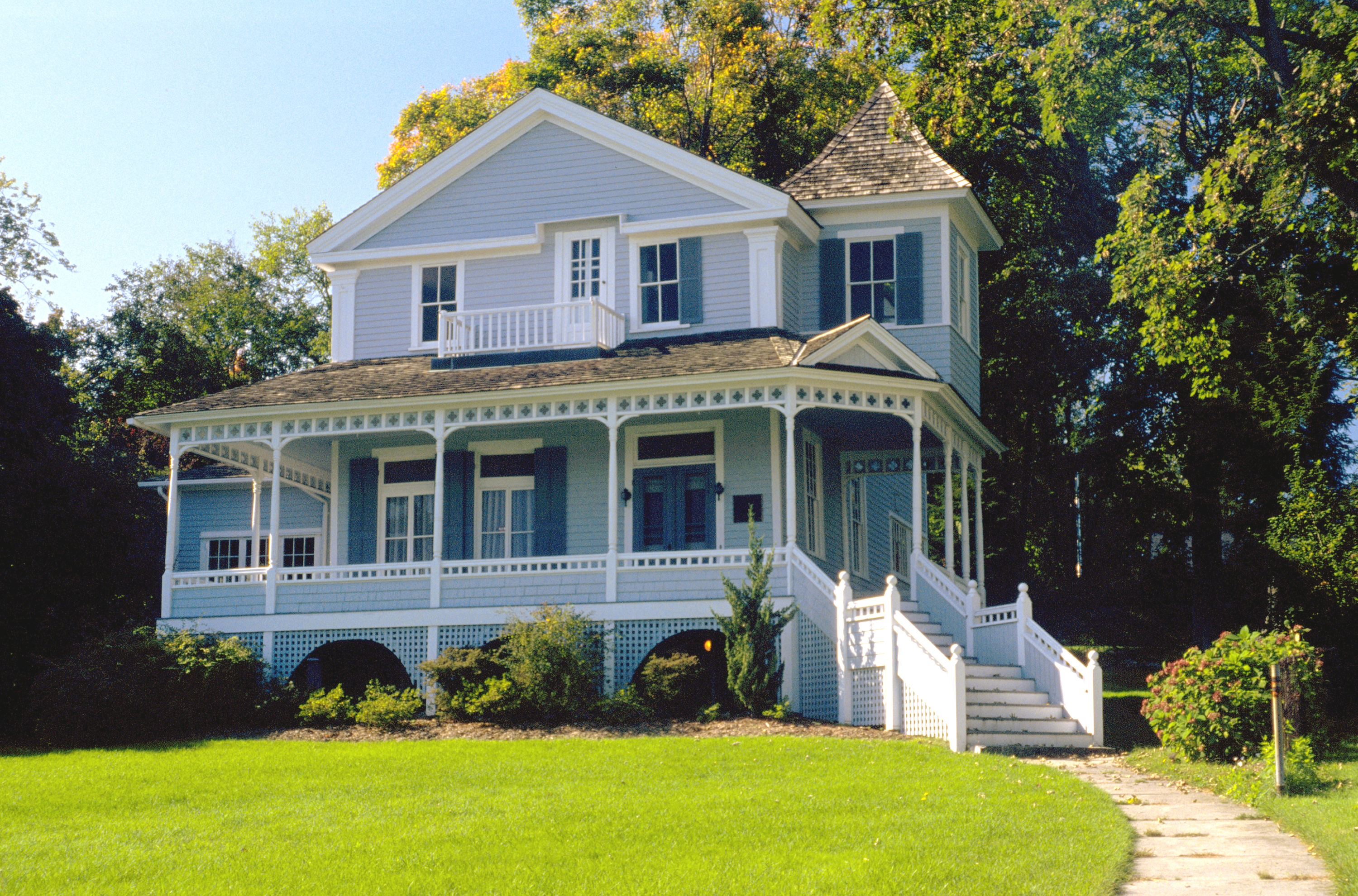 Eugene O'Neill's boyhood home in Connecticut