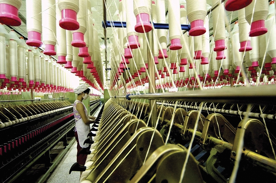 A ring spinning frame