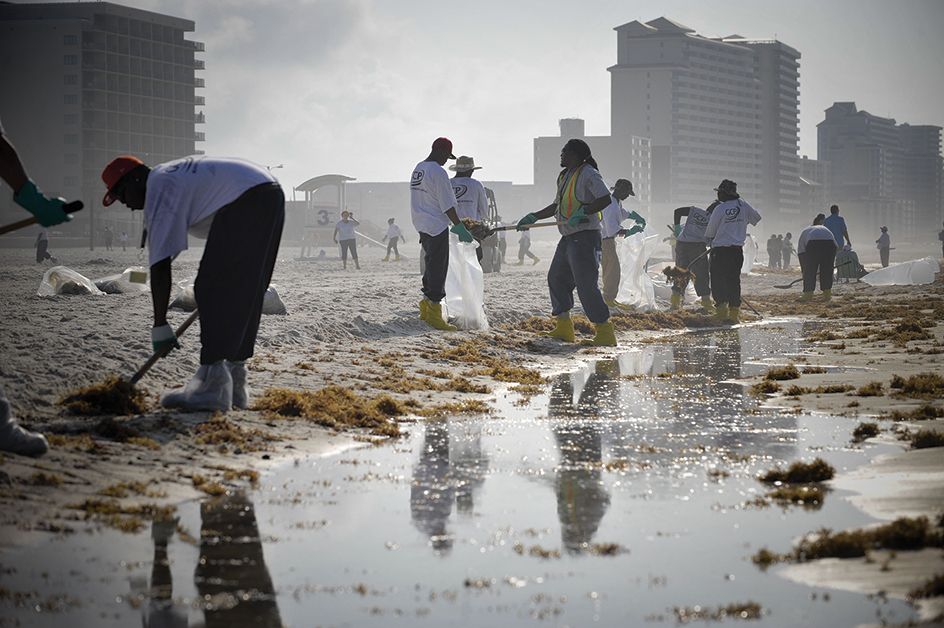 Beach contaminated by the Gulf oil spill