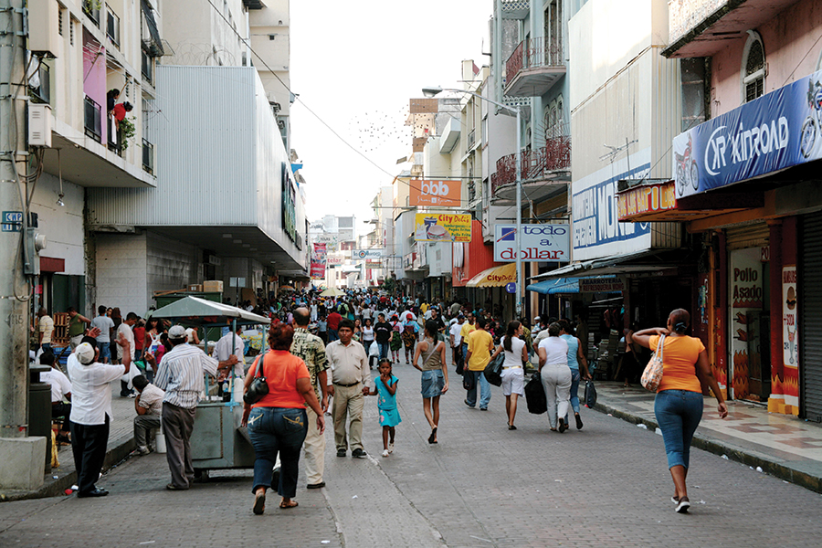 Avenida Central, Panama City