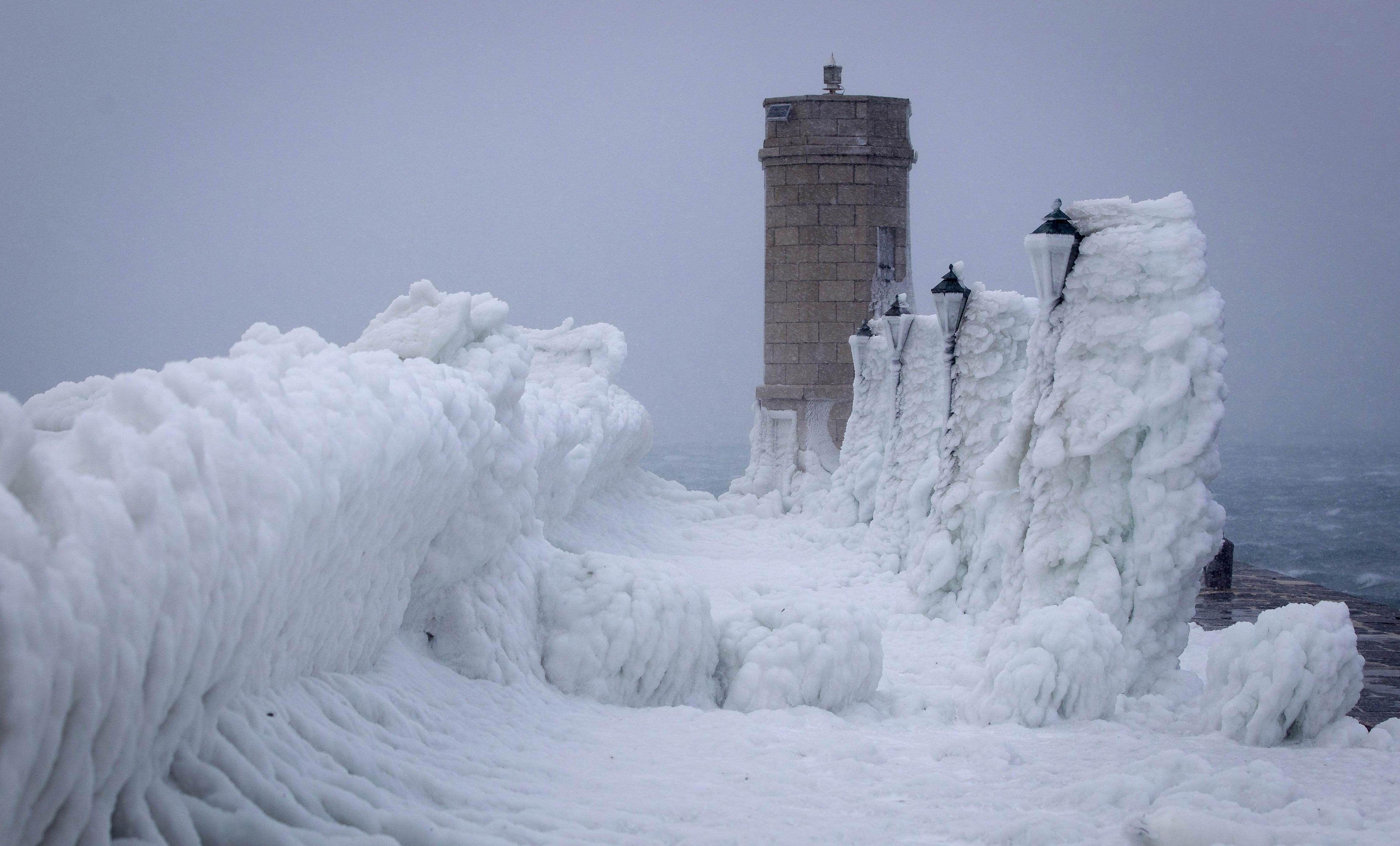 Ice accumulation in Senj, Croatia