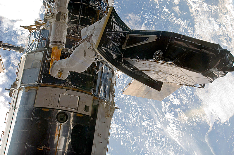 Final mission to the Hubble Space Telescope