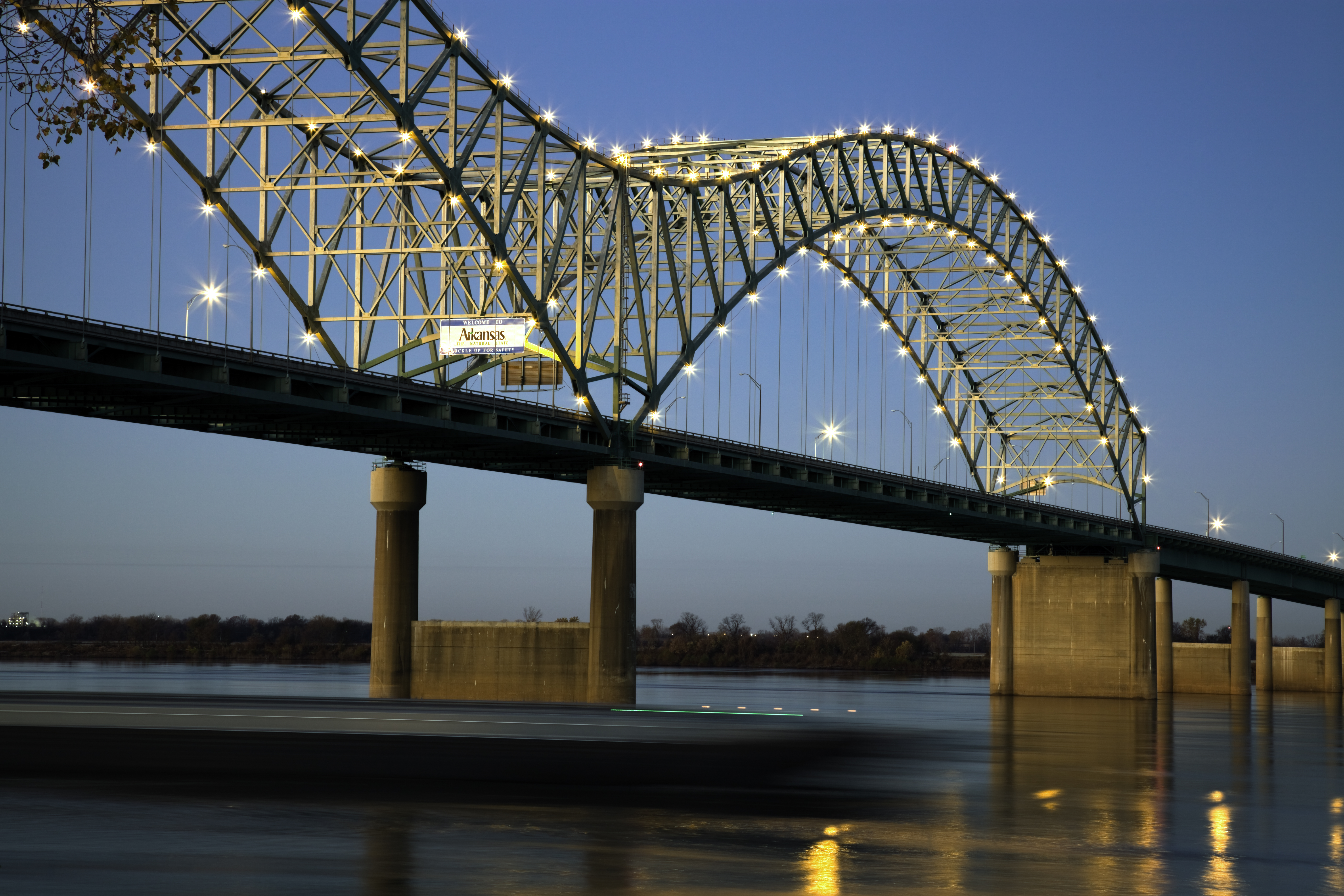 Hernando de Soto Bridge in Memphis, Tennessee