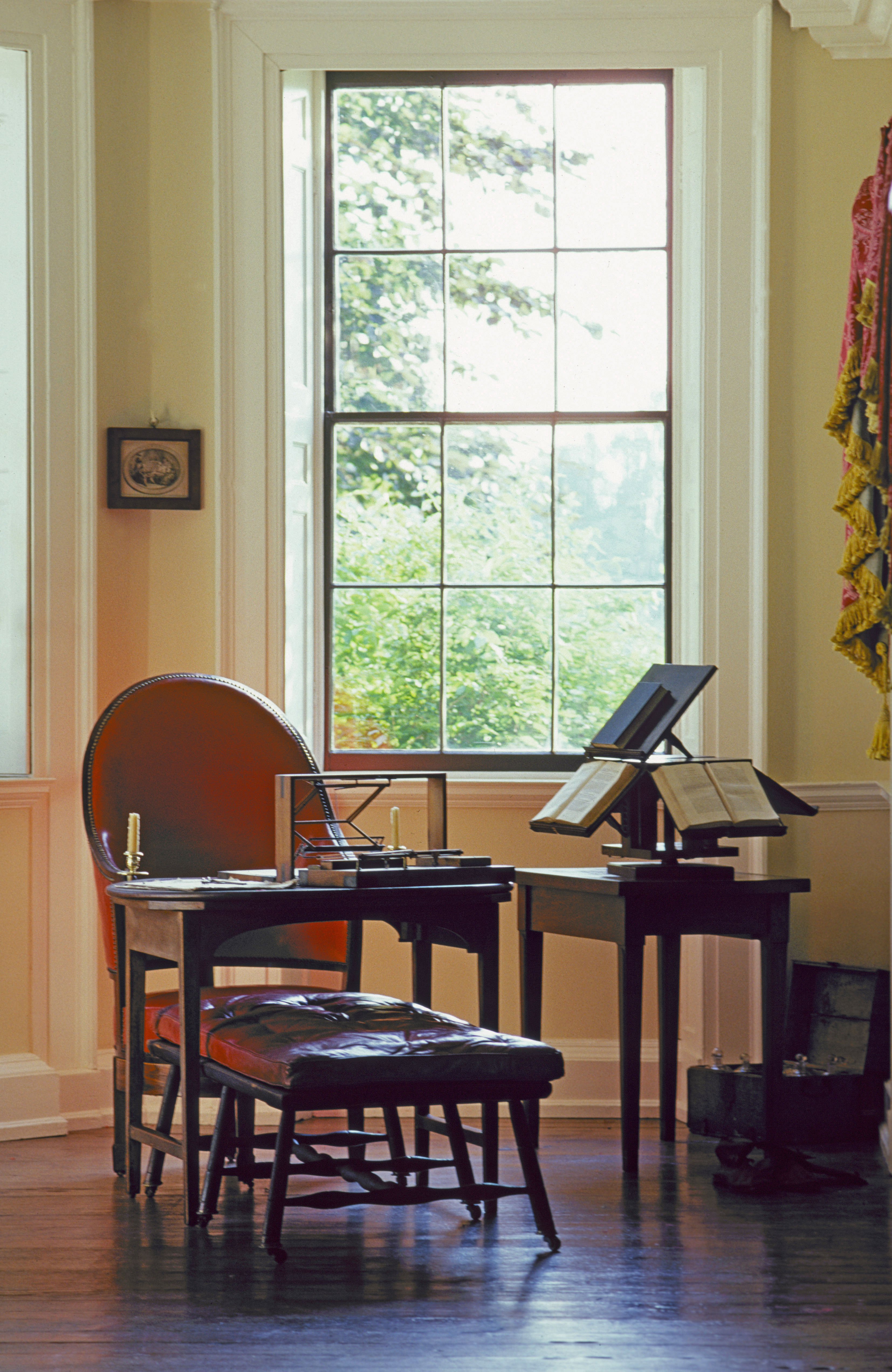 Thomas Jefferson's swivel chair