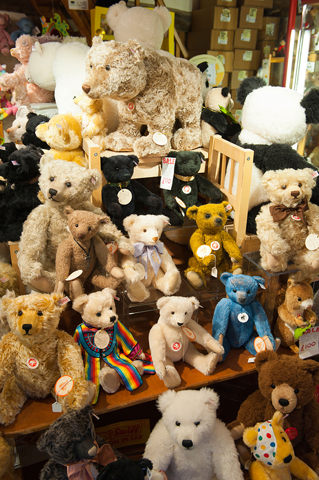 Teddy bears on display