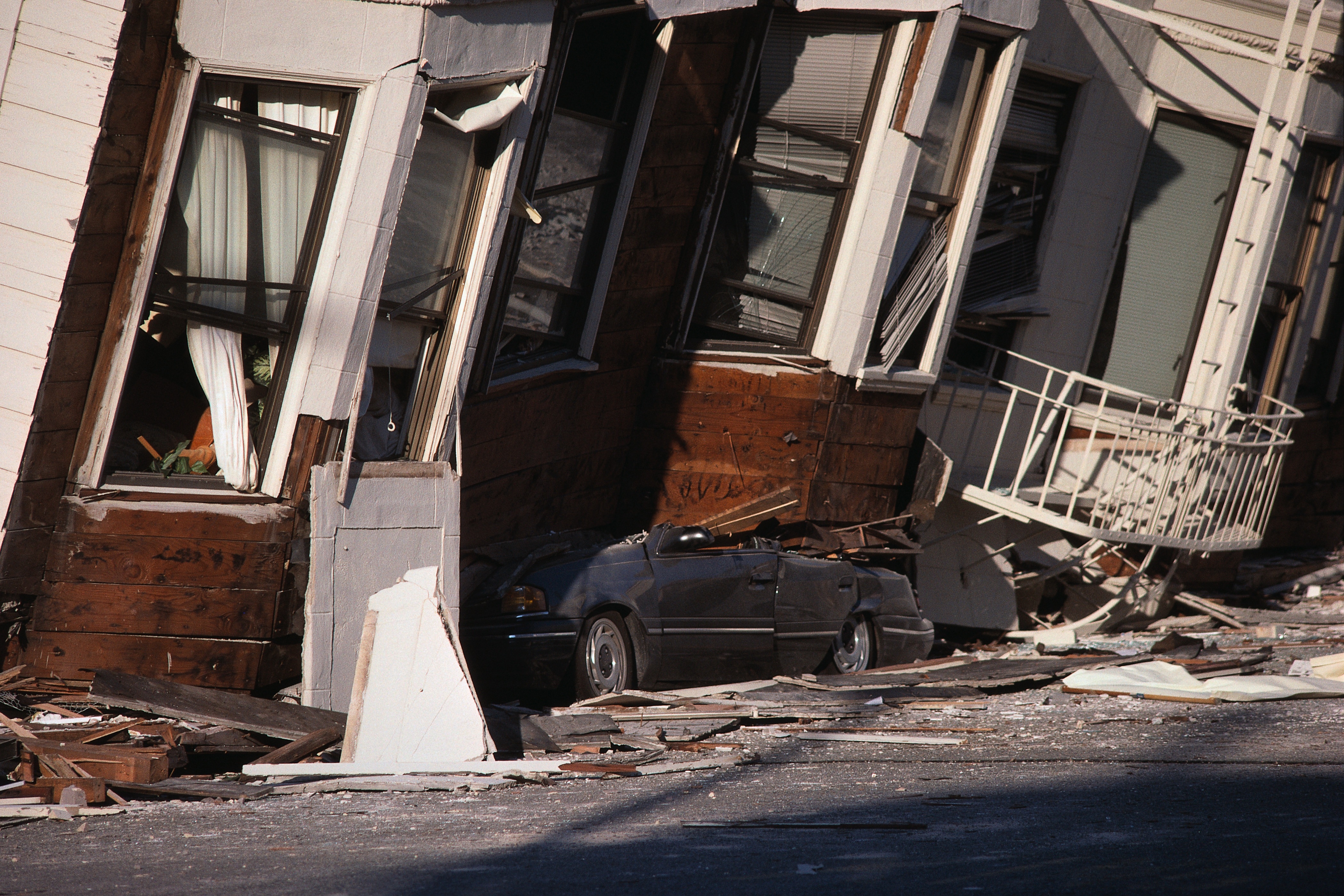 Damage from 1989 Loma Prieta earthquake in San Francisco