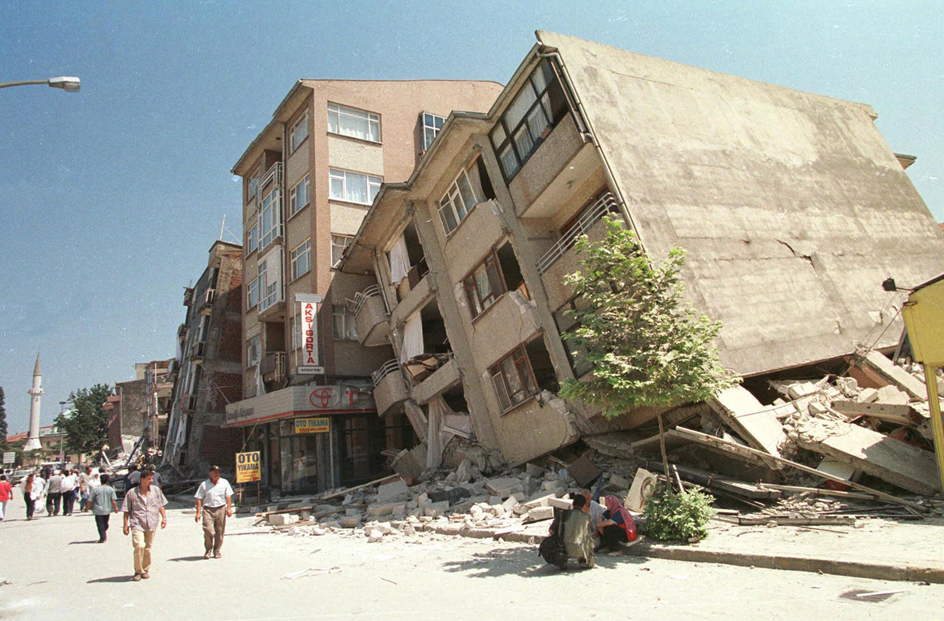 Earthquake damage in western Turkey