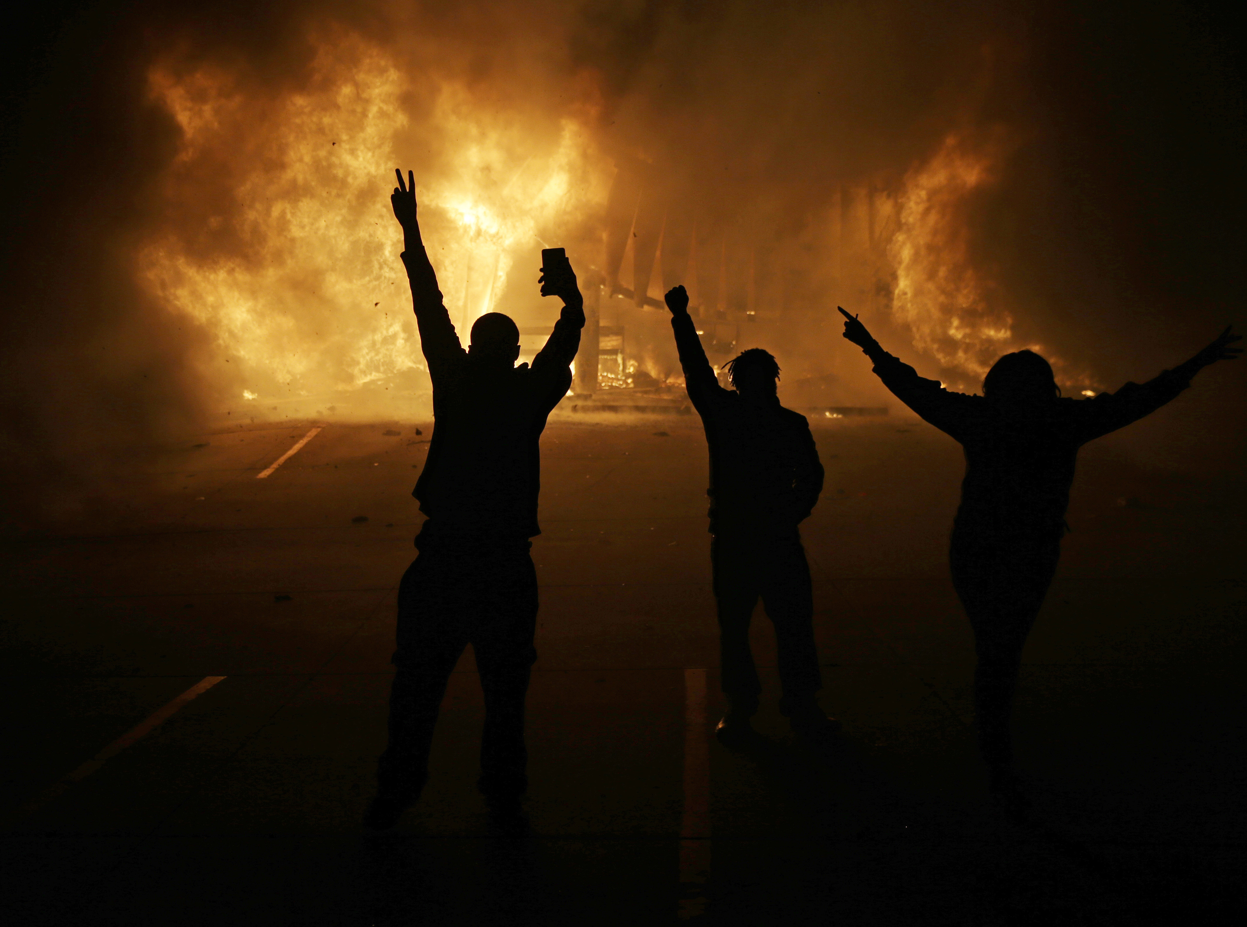 Destructive protests in Ferguson