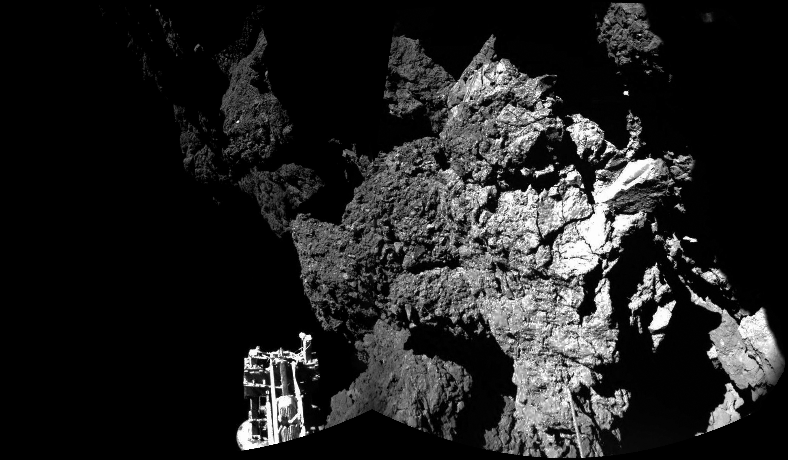 Philae lander on surface of comet 67P/Churyumov-Gerasimenko