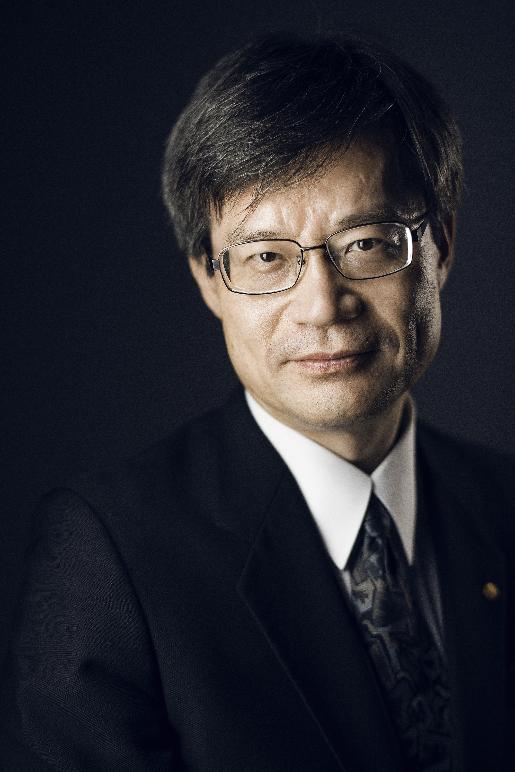 Hiroshi Amano, a winner of the 2014 Nobel Prize in physics