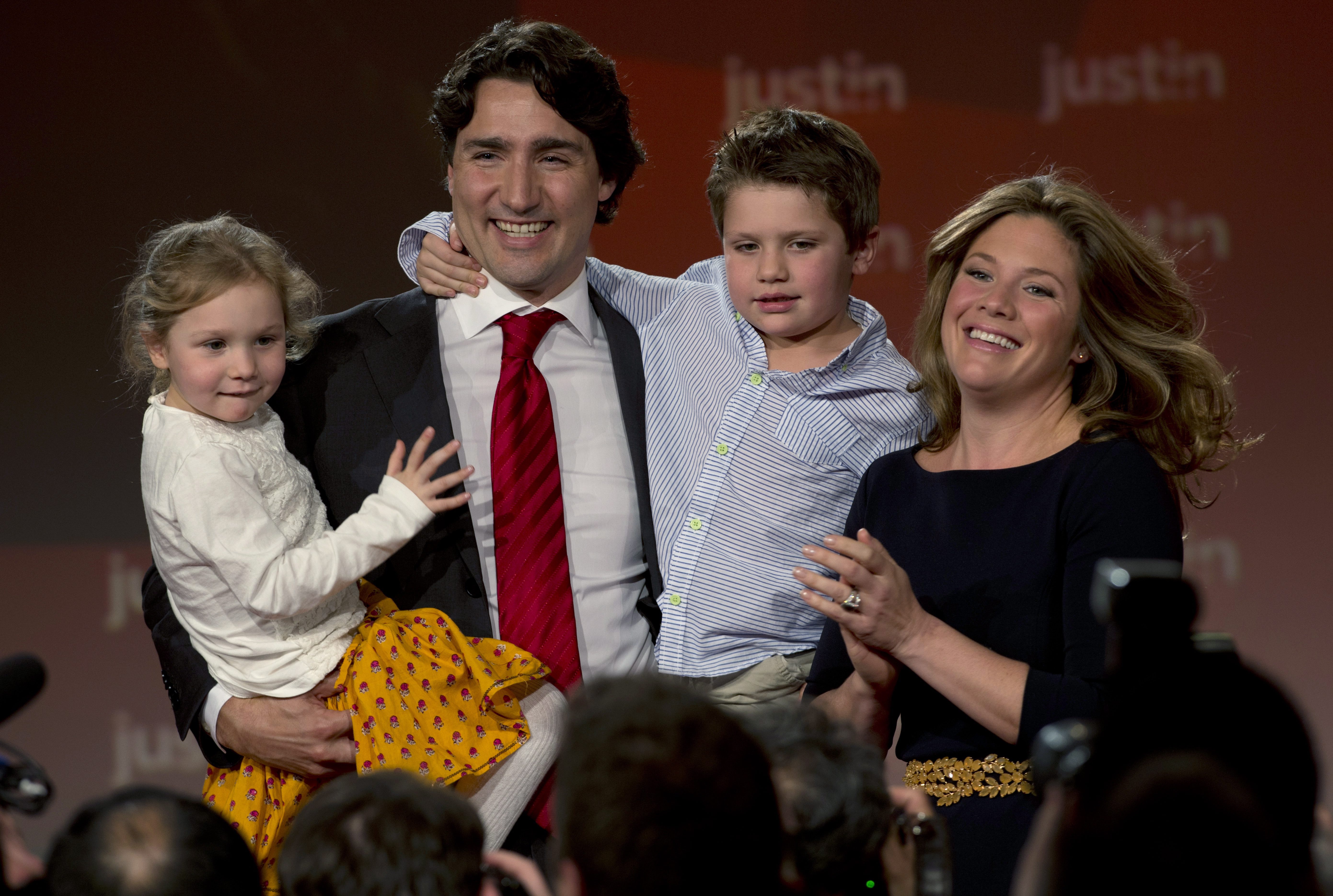 Canadian political leader Justin Trudeau with Sophie Grégoire and two of their children