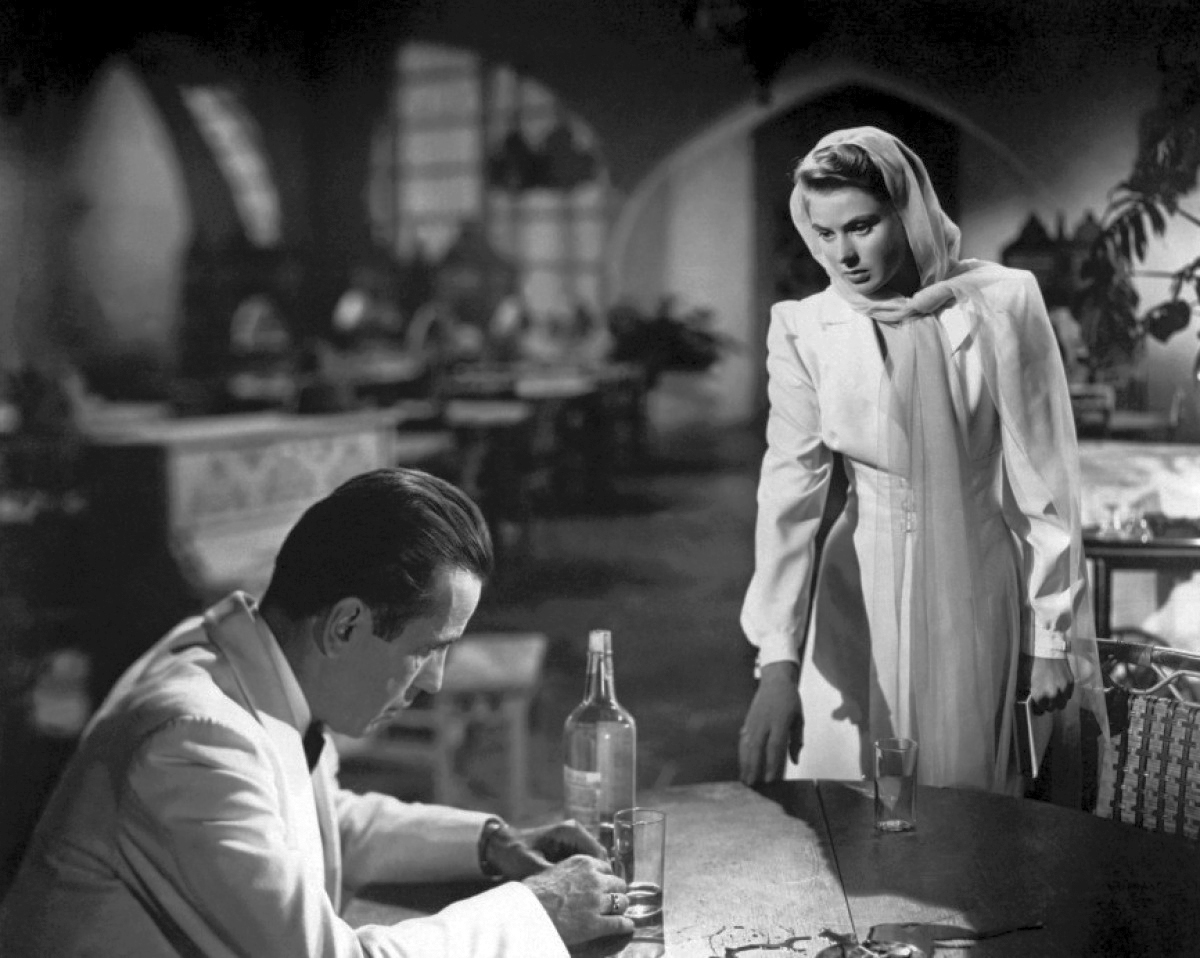 Humphrey Bogart and Ingrid Bergman in Casablanca (1942)