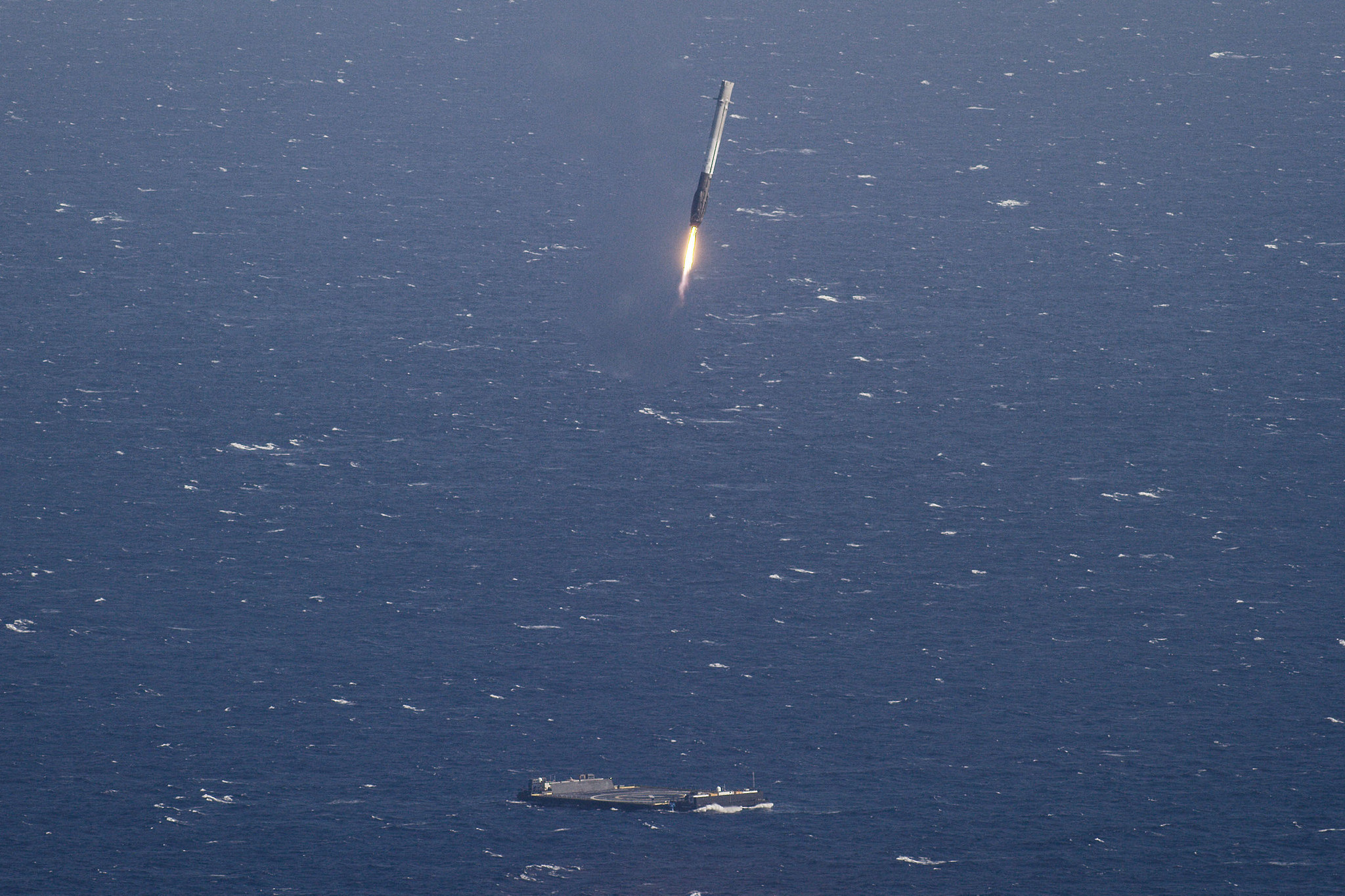 Falcon 9 rocket landing