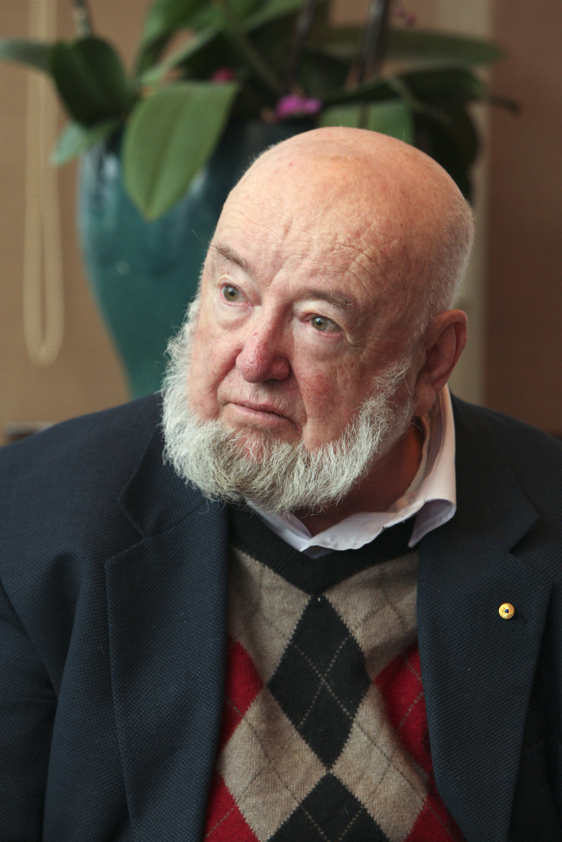 Australian writer Thomas Keneally