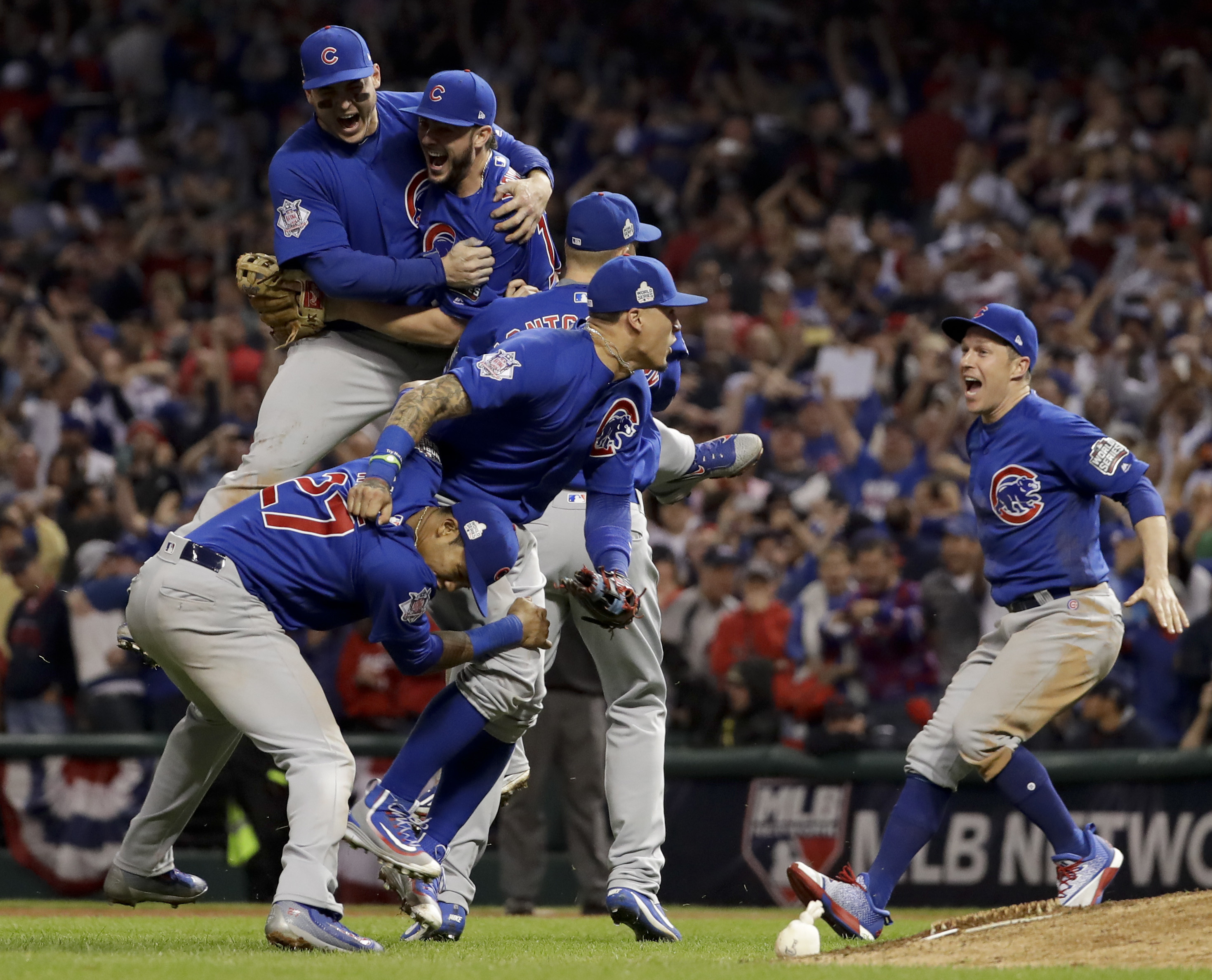 Chicago Cubs win 2016 World Series