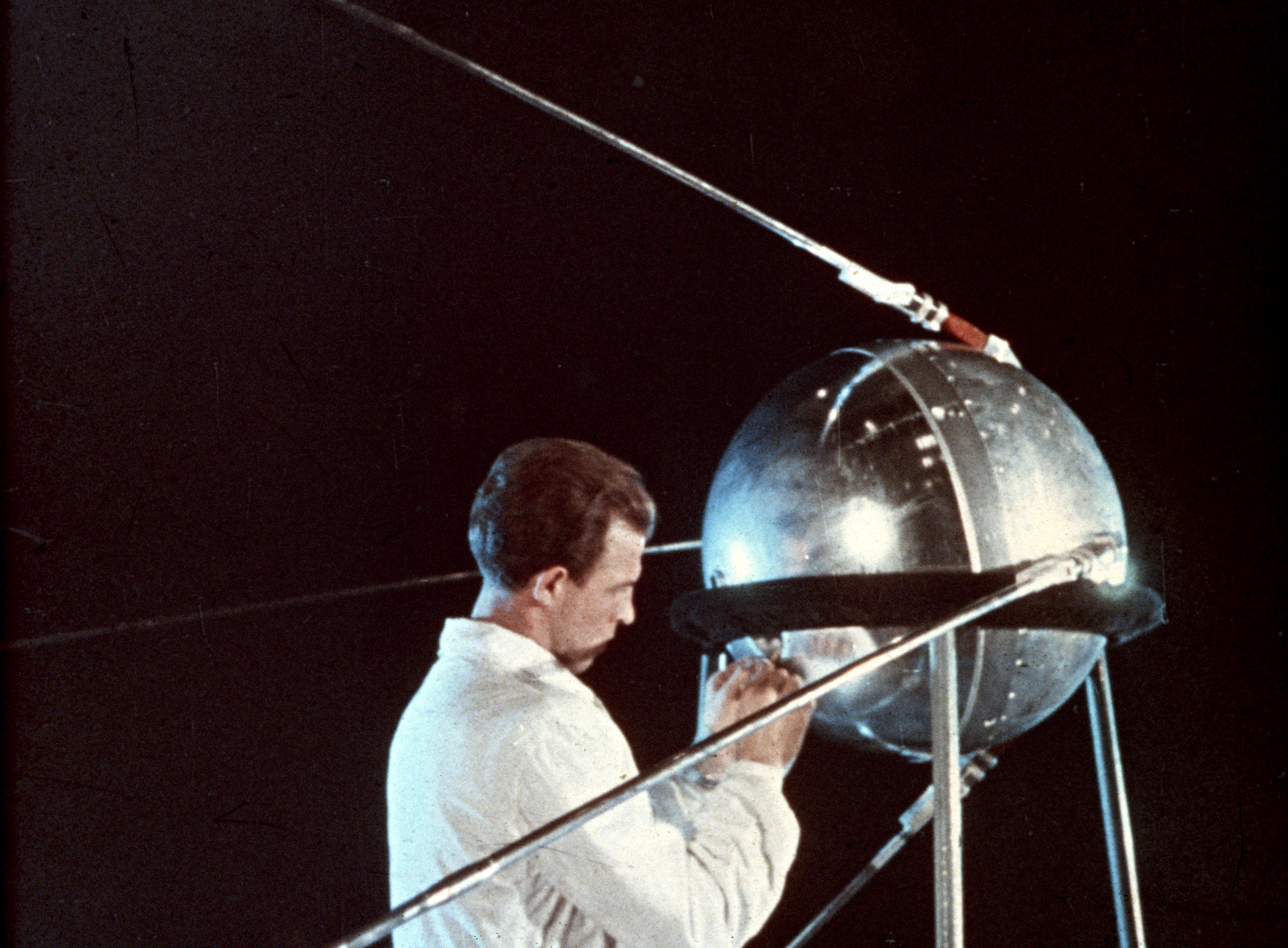 Sputnik 1 satellite