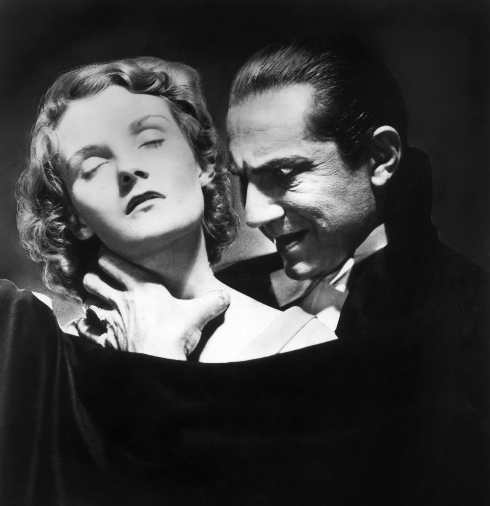 Bela Lugosi in the role of Dracula