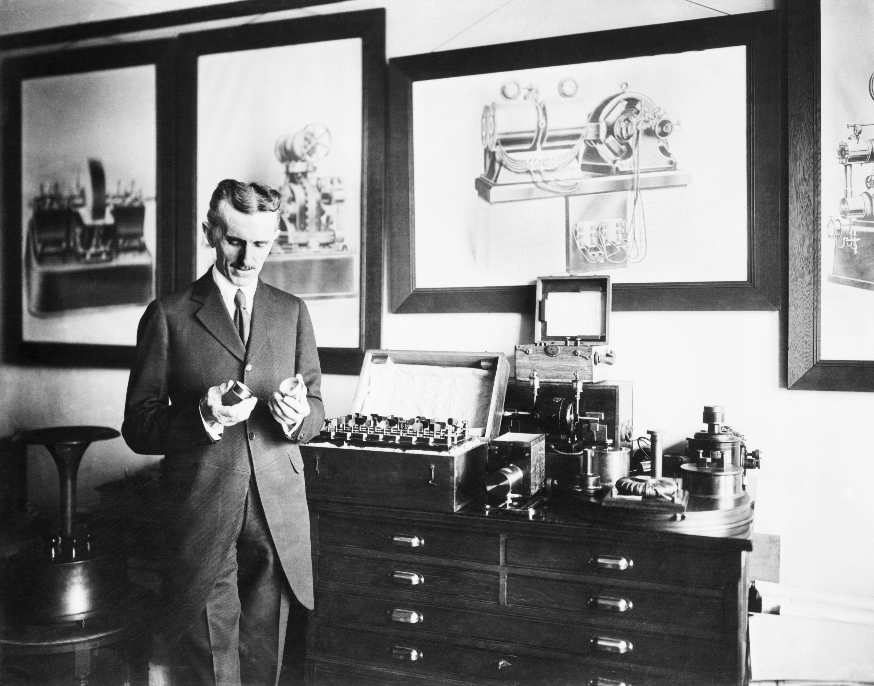 Inventor Nikola Tesla in his laboratory