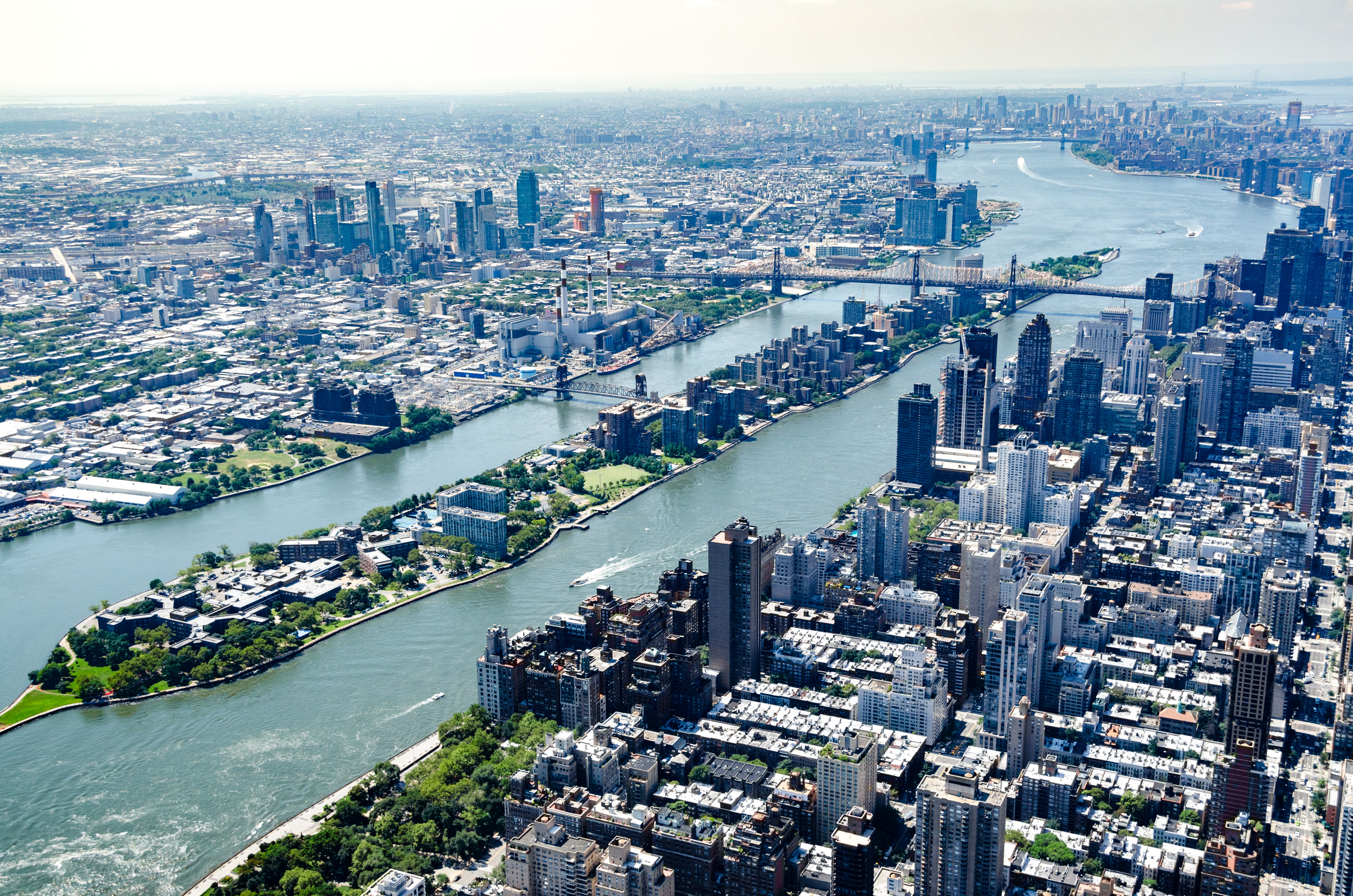 Roosevelt Island lies in the East River in New York City.