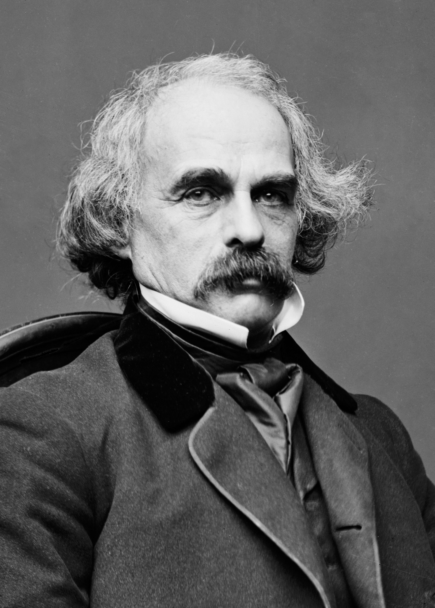 American author Nathaniel Hawthorne