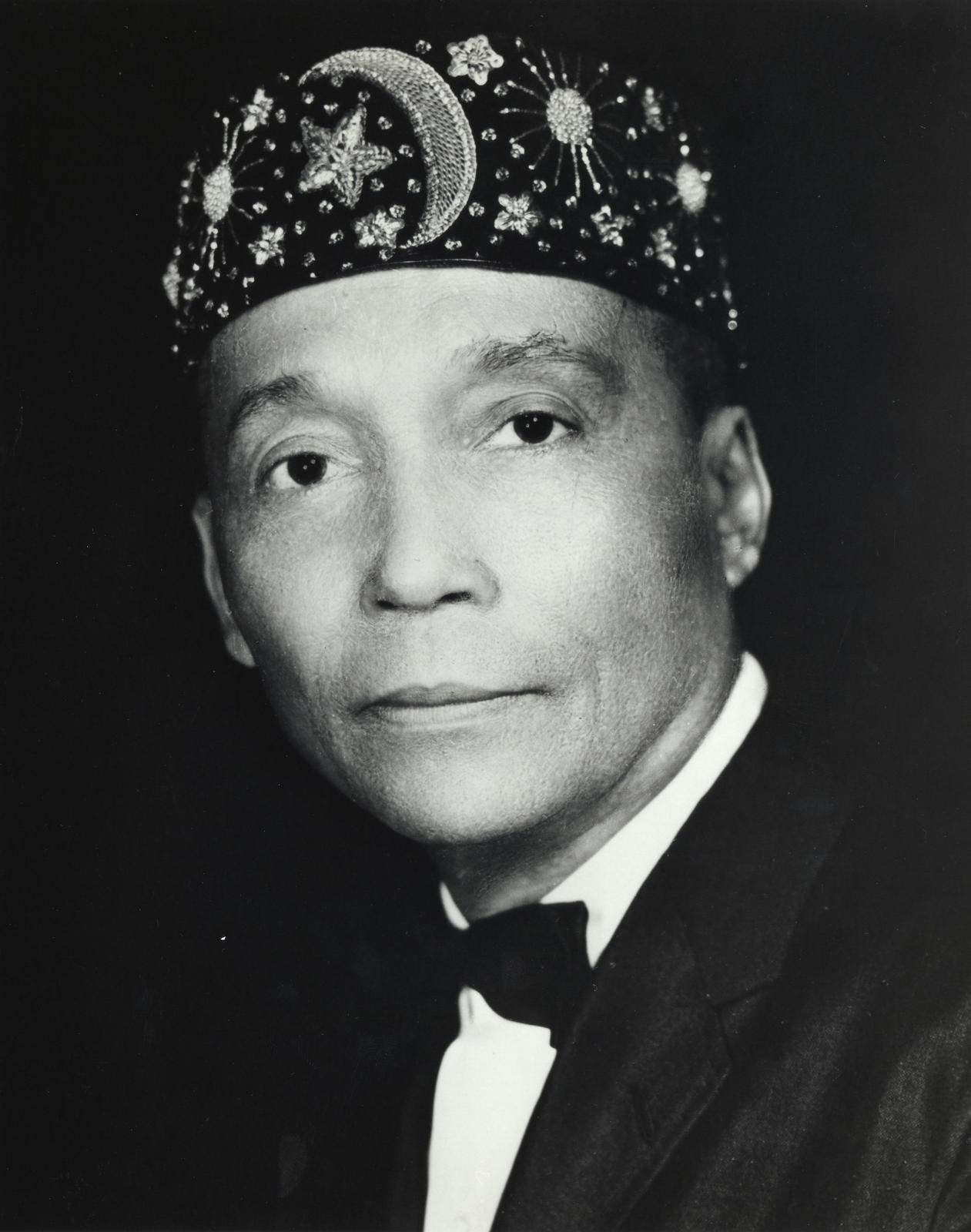 Black Muslims leader Elijah Muhammad