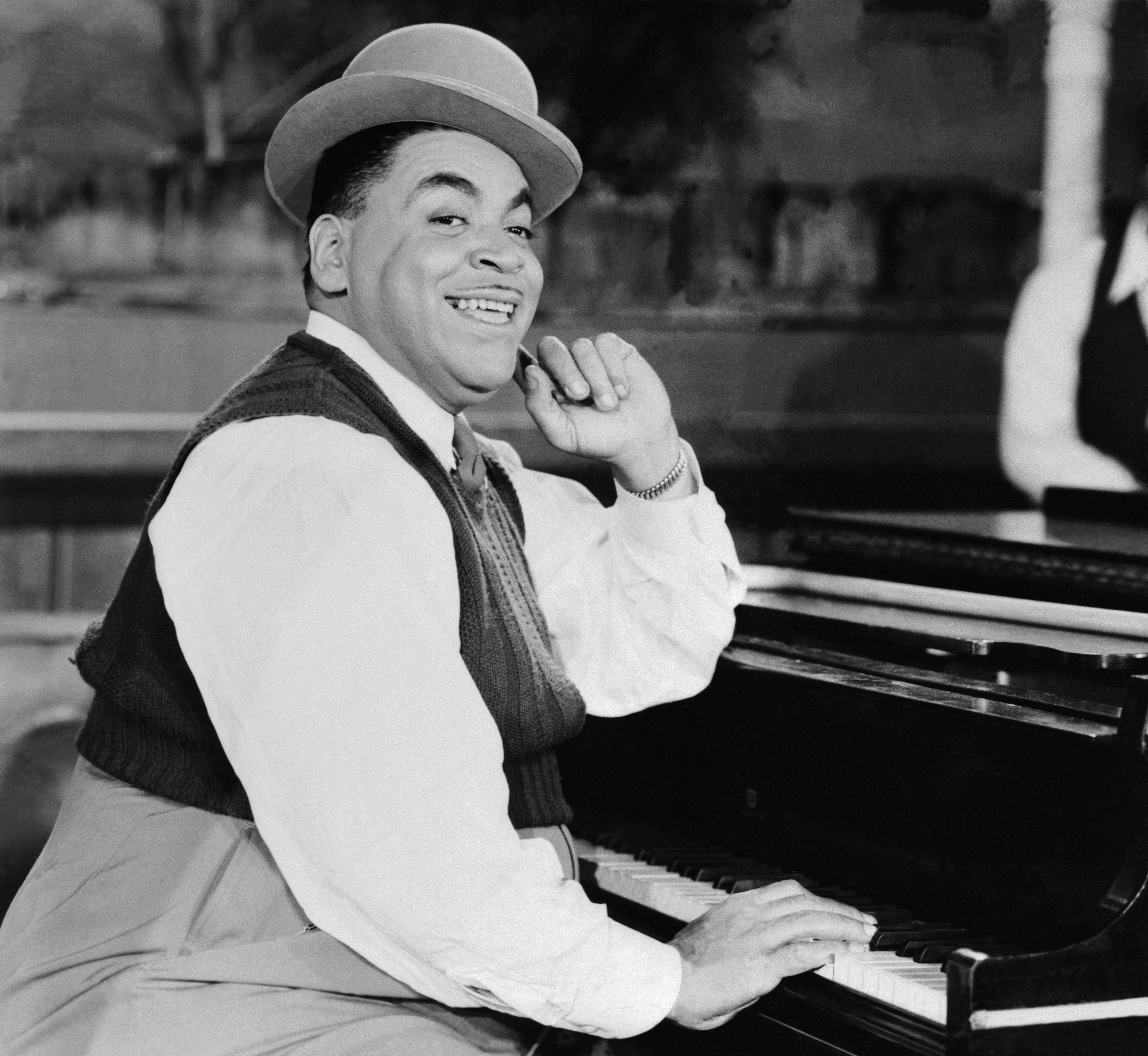 American jazz pianist Fats Waller