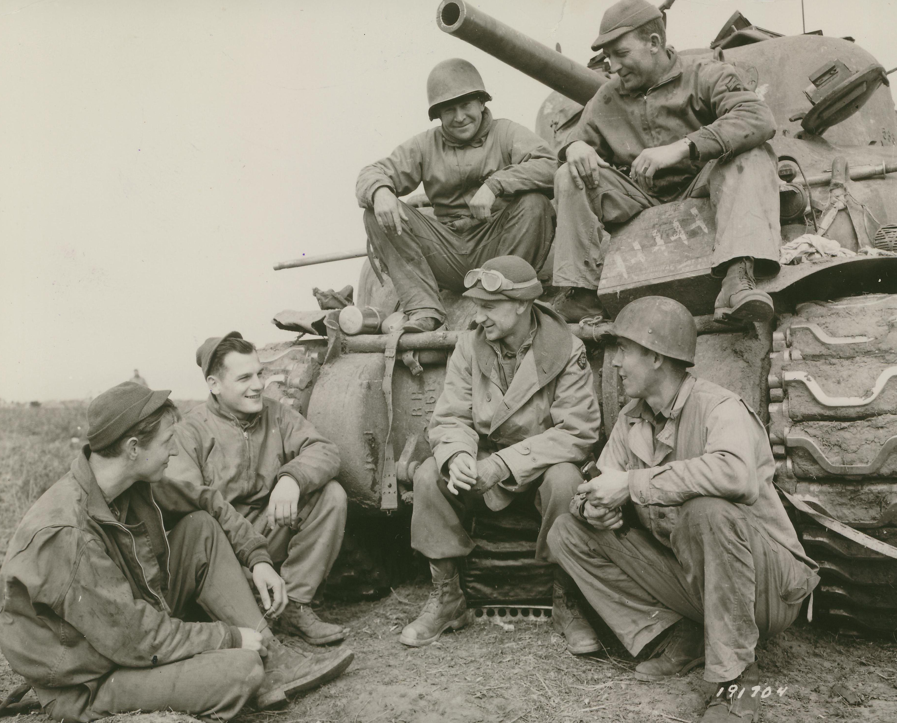 American newspaperman Ernie Pyle