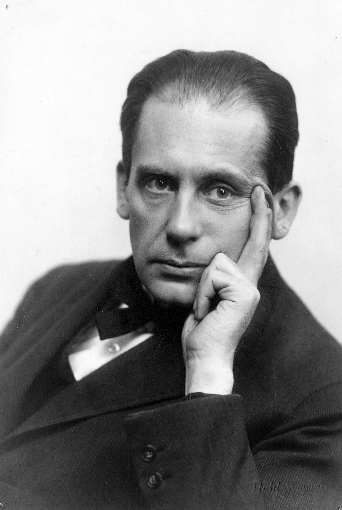 German architect Walter Gropius