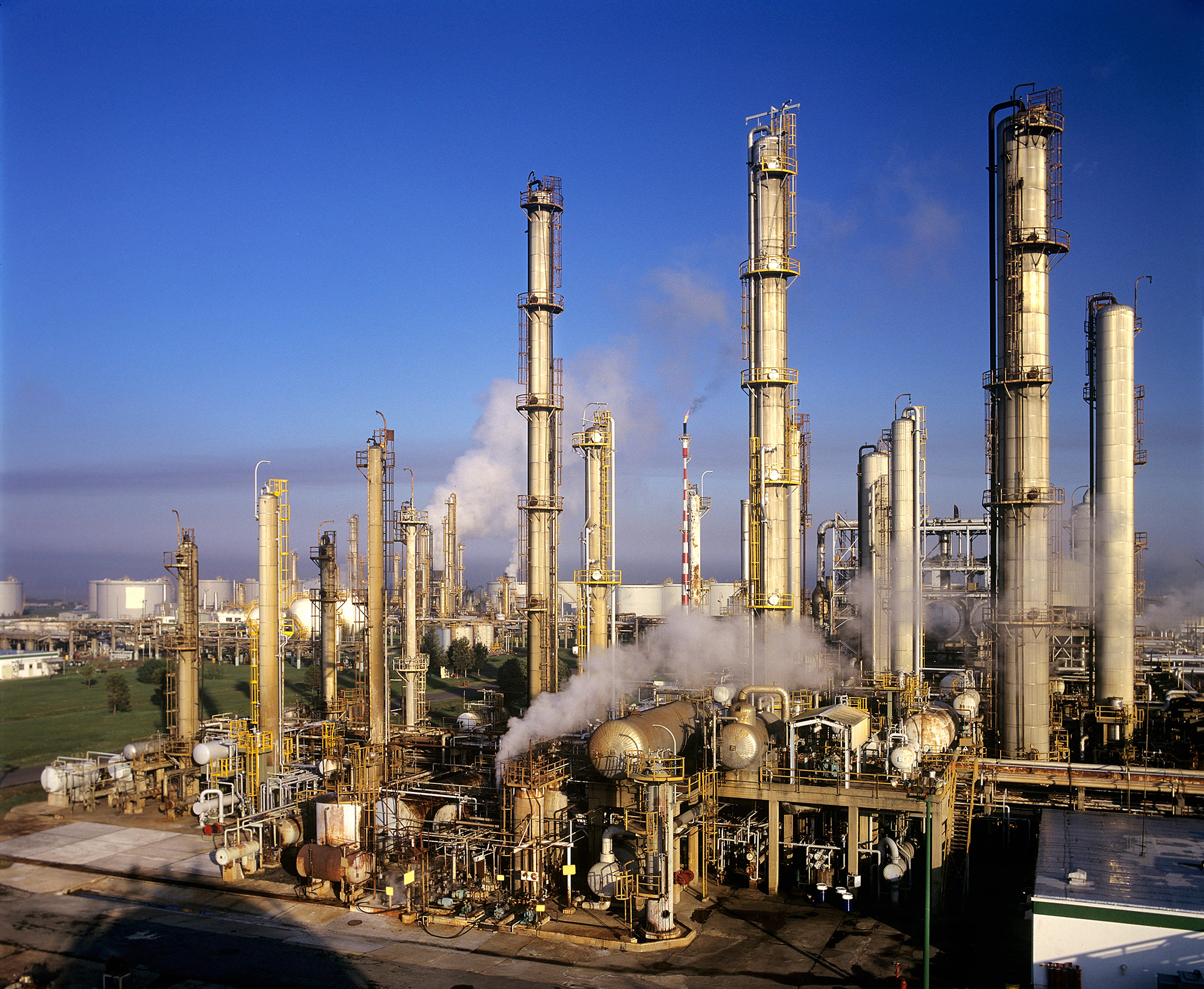 Oil refinery in Patagonia, in southern Argentina